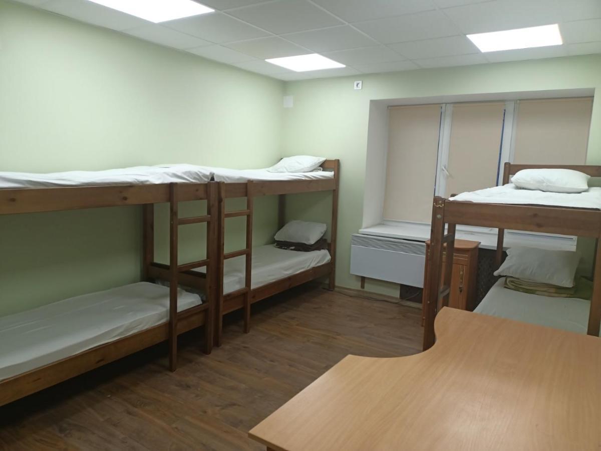 Hostel Krone Gok Zatishok Kiev Bagian luar foto