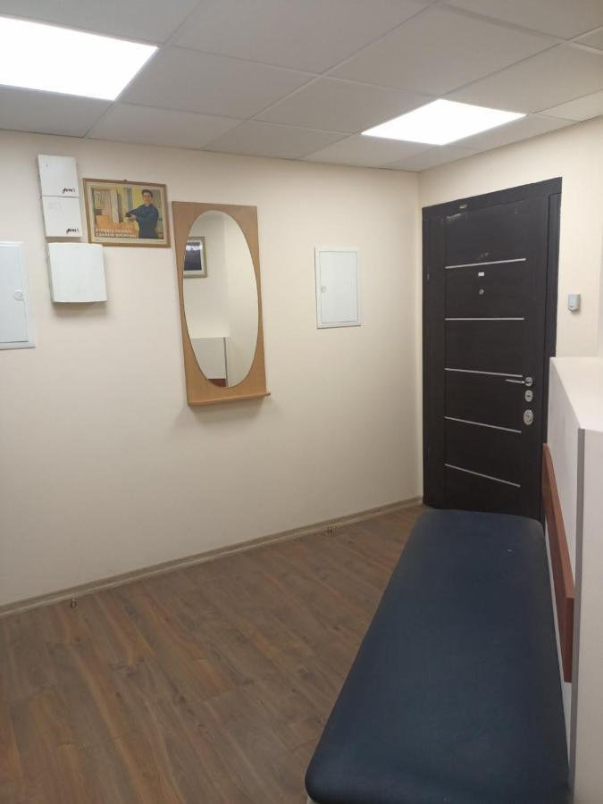 Hostel Krone Gok Zatishok Kiev Bagian luar foto