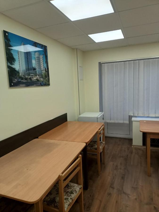 Hostel Krone Gok Zatishok Kiev Bagian luar foto