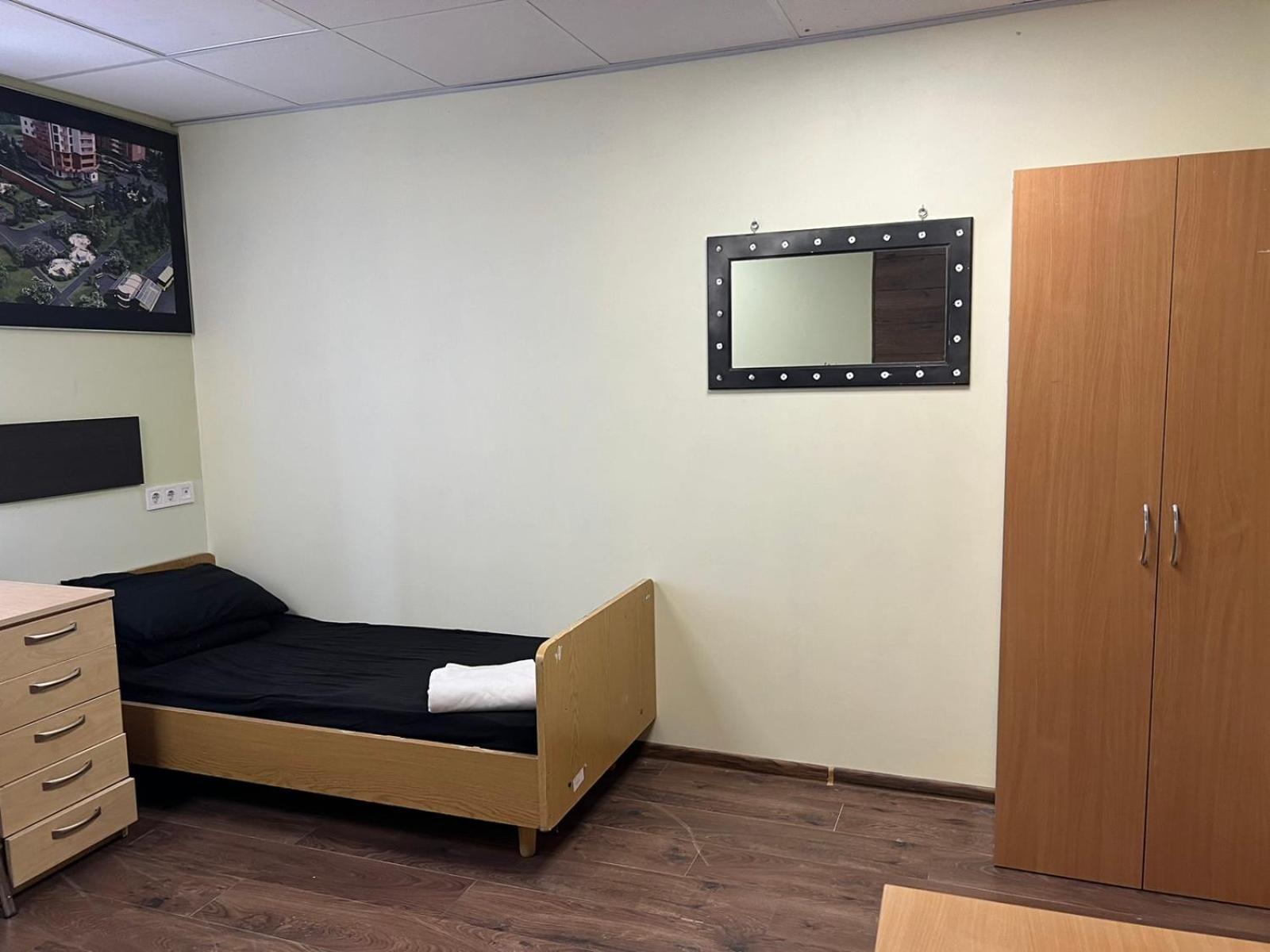 Hostel Krone Gok Zatishok Kiev Bagian luar foto