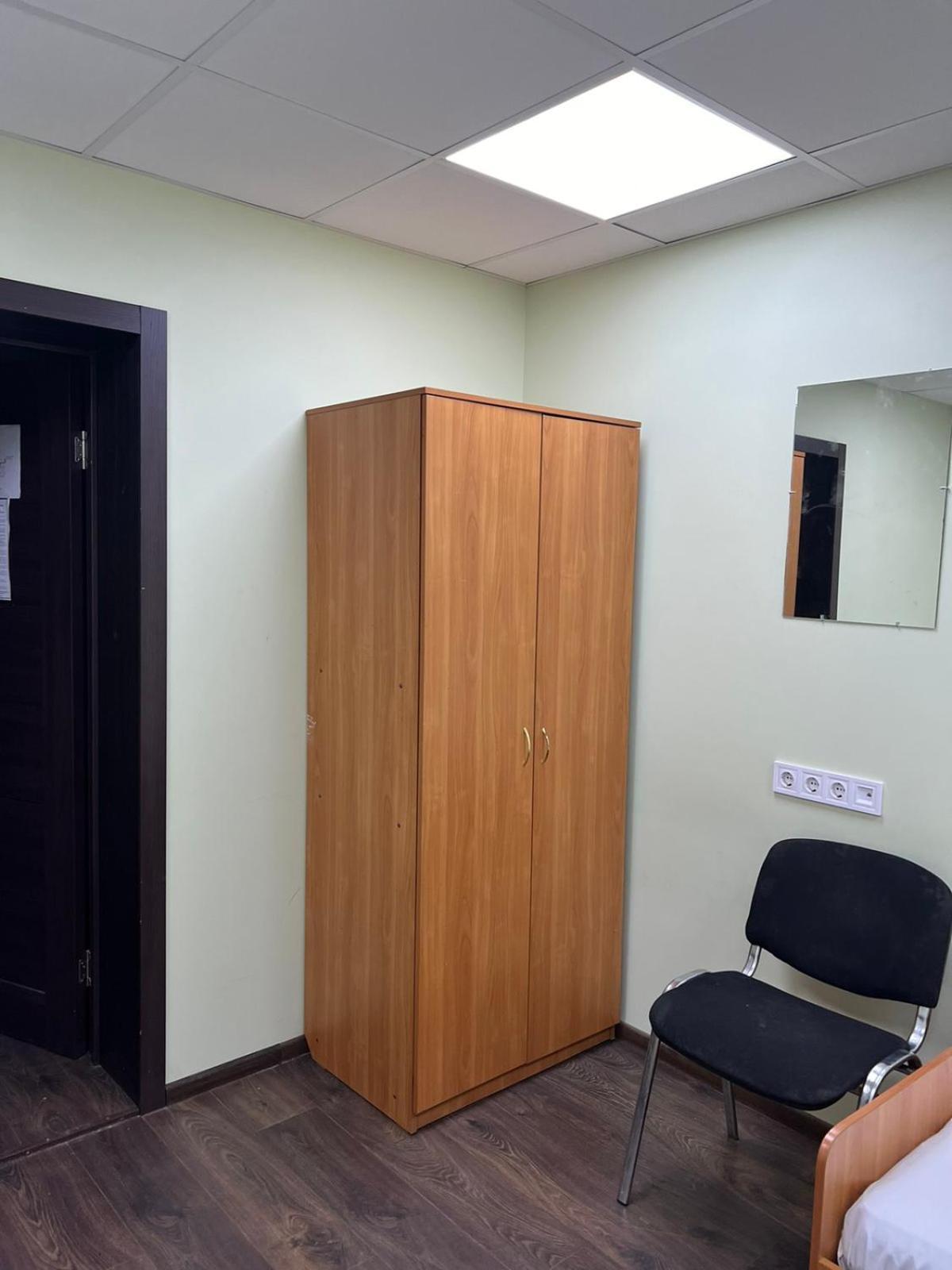 Hostel Krone Gok Zatishok Kiev Bagian luar foto